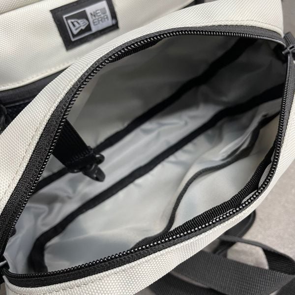 496 - Túi New Era Shoulder Bag Grey Black