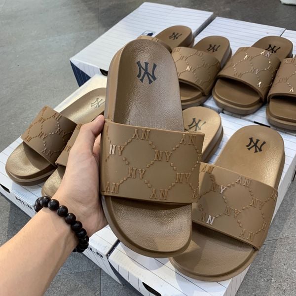 465 - Dép MLB Chunky Mound Mono Dia NY Brown - 3ALPAC123-50BRW