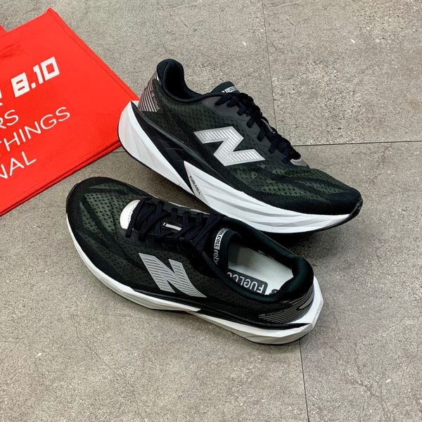 781 - Giày chạy bộ New Balance Fuelcell Rebel V5 -  MFCXLV5