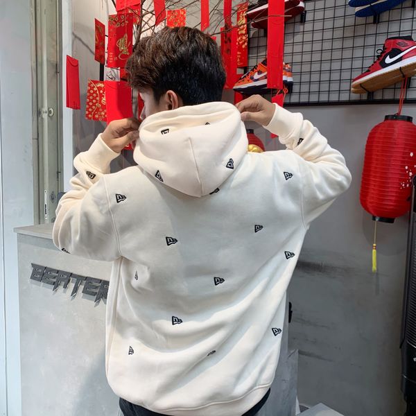 431 - Áo Hoodie New Era Logo Thêu Mini Màu Kem - 13540522