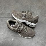661 - Giày thể thao New Balance 1906r lẻ size thanh lý