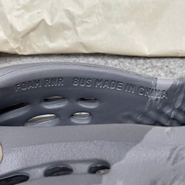 599 - Giày thể thao Yeezy Foam Runner MX Granite - IE4931