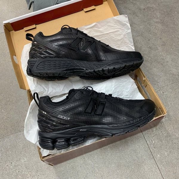 815 - Giày Thể Thao New Balance 1906R Backout Pack - U1906RNB