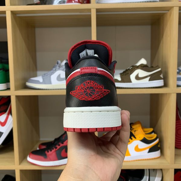 83 - AIR JORDAN 1 LOW 