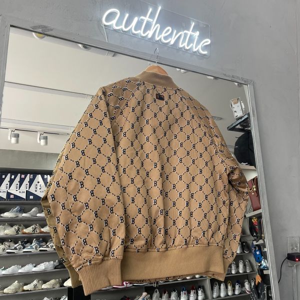 342 - Áo MLB Bomber Diamond Monogram Jacquard Boston B nâu - 3AJPM0224-43BGS