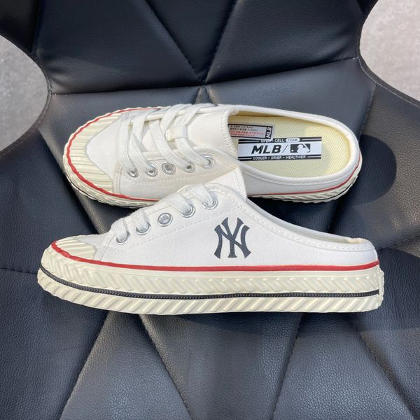 457 - Giày MLB Mule Playball Origin NY Yankees White - 3AMUUA11N-50WHS