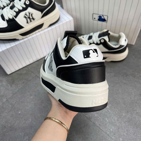 613 - Giày MLB Chunky Liner SL Saffiano New York Yankees Đen - 3ASXCLS4N-50BKS