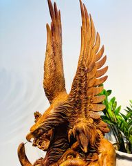 Tượng Linh Vật - Đại Bàng Săn Mồi Kích Thước C100-S42-N45 Gỗ Hương Ta