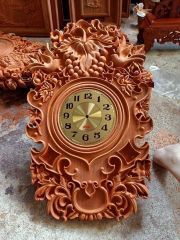 Đồng hồ gỗ hoa văn