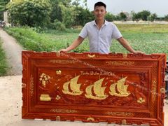 Tranh Gỗ Thuận Buồm Xuôi Gió Dát Vàng Kích Thước 197*97*5 Cm Gỗ Hương Đỏ