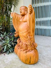 Tượng Phật - Di Lặc Gánh Dang Tay Kích Thước C72-S21-N45 Gỗ Ngọc Am