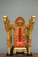 Ngai thờ Kích Thước Cao 74cm, Ngang 40cm, Sâu 33cm Gỗ Mít Sơn Sơn Thếp Vàng