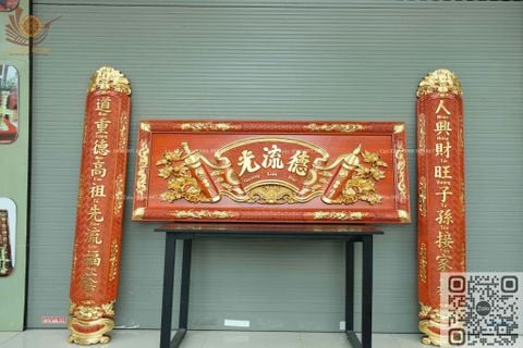 Hoành Phi Câu Đối Mai Đào Kích Thước Hoành Phi 197*69*5 - Câu Đối 197*30*4 Lòng Máng Gỗ Hương Đỏ Nguyên Khối