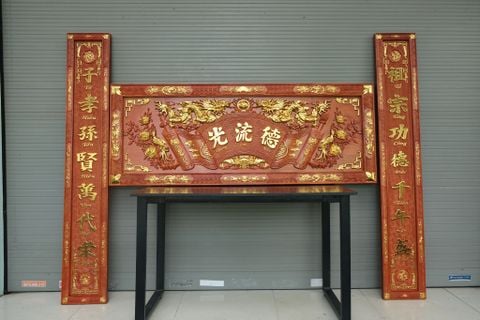 Hoành Phi Câu Đối Gỗ Quang Lưu Đức Dát Vàng Kích Thước Hoành Phi 175*67*4 - Câu Đối 175*28*4 Gỗ Hương Đỏ - Song Long Chầu nguyệt