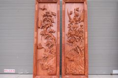 Tranh Tứ Quý Gỗ Tùng Cúc Trúc Mai Kích Thước 117*37*5 Cm Gỗ Hương Đá Khung Hoa Văn