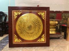 Tranh Trống Đồng Khung Gỗ Sồi Mặt Gò Có Kính Kích Thước 90*90 Cm