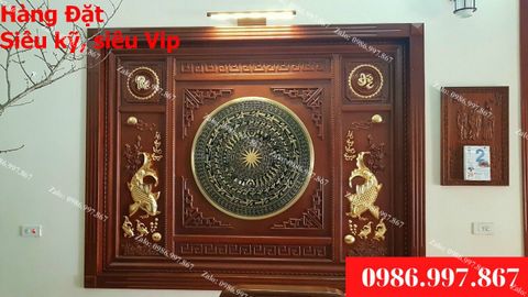 Tranh Trống Đồng Cá Chép Hai Bên Kích Thước 200*130 Cm
