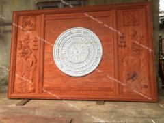 Tranh Trống Gỗ Lý Ngư Vọng Nguyệt Dát Vàng 18K Kích Thước 200*130 Cm