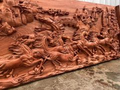 Tranh Gỗ Mã Đáo Thành Công Kênh Bông Hương Đá Kích Thước 197*97*7 Cm