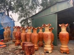 Lục Bình Gỗ Hương Đỏ Cao 180Cm Đường Kính 60Cm