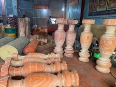 Lục Bình Gỗ Hương Đỏ Cao 180Cm Đường Kính 58Cm