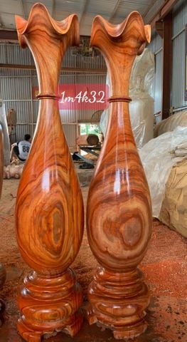 Lục Bình Gỗ Cẩm Trắc Cao 140Cm Đường Kính 32Cm