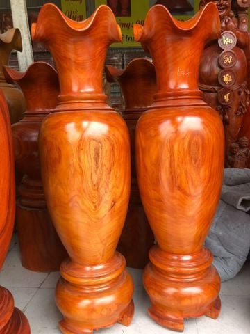 Lục Bình Gỗ Hương Đỏ Cao 160Cm Đường Kính 47Cm