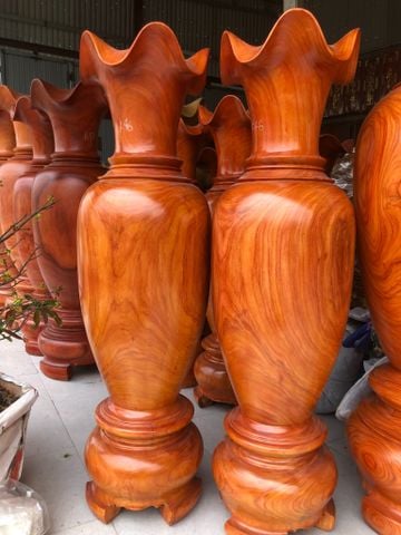Lục Bình Gỗ Hương Đỏ Cao 160Cm Đường Kính 46Cm