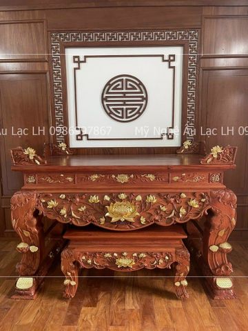 Bàn Thờ Đứng Gỗ Gõ đỏ- Đục sen  Kích Thước N217*S107*C117
