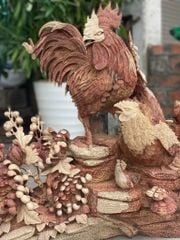 Tượng Linh Vật - Gia đình gà gỗ hương liền khối