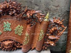 Cuốn Thư Câu Đối Gỗ Gụ Song Long Kích Thước Cuốn Thư 140*61*4 - Câu Đối 155*28*4 - Chữ Nho Đức Lưu Quang