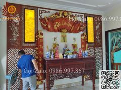 Cuốn Thư Câu Đối Gỗ Hương Đỏ Chữ Việt Đức Lưu Quang Kích Thước 1m97 Dát Vàng Theo Yêu Cầu