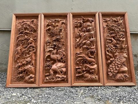 Tranh Tứ Quý Gỗ  Kích Thước ngang 47cm, cao 137cm, dày 8cm Gỗ Hương Đá