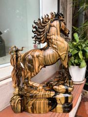 Tượng Linh Vật - Ngựa ( Nhất Mã) Cao 47 Gỗ Mun Hoa