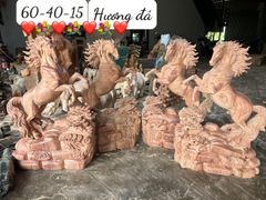 Tượng Linh Vật - Ngựa ( Nhất Mã) Cao 60 Gỗ Hương Đá