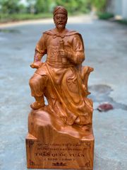 Tượng Danh Nhân -  Tượng Gỗ Trần Quốc Tuấn Kích Thước C50 Gỗ Hương Đá
