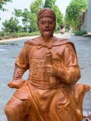 Tượng Danh Nhân -  Tượng Gỗ Trần Quốc Tuấn Kích Thước C50 Gỗ Hương Đá