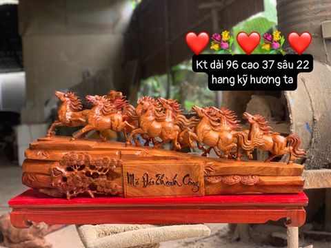 Tượng Linh Vật - Mã đáo thành công gỗ hương ta ngang 96cm