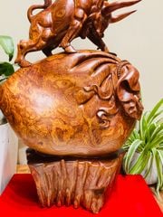 Tượng Linh Vật - Bò Tót cao 60cm gỗ cẩm