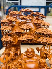 Tượng Phật - Di Lặc Ngồi Gốc Tùng Cao 72cm Gỗ Hương Đá