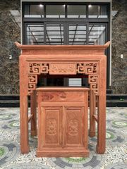 Bàn Thờ Chung Cư- Gỗ Hương Đá Kích Thước Dài 107cm Đục Truyện (M1516)