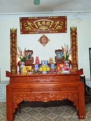 Bàn Thờ Đứng Gỗ Hương Đỏ Kích Thước Ngang  215cm, Sâu 127cm, Cao 155cm - Đục Truyện