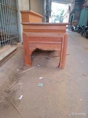 Bàn Thờ Đứng Gỗ Hương Đỏ Kích Thước Ngang  215cm, Sâu 127cm, Cao 155cm - Đục Truyện