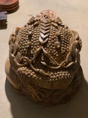 Tượng Cóc Thiềm Thừ Gỗ Ngọc Am Cao 40cm, Đường Kính 50cm