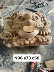 Tượng Cóc Thiềm Thừ Gỗ Ngọc Am- Kích Thước Ngang 96cm