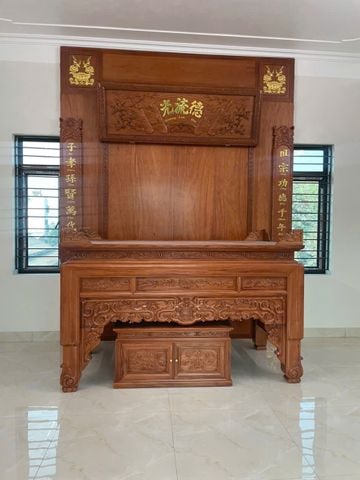 Vách Ngăn Phòng Thờ - Gỗ Hương Đá, Gõ Đỏ Đục Truyện VN08