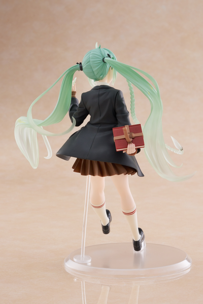 Hatsune Miku Fashion Series Hatsune Miku Preppy - Piapro Characters | Taito Figure