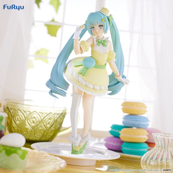 Hatsune Miku Citron Macaron ver. - Exceed Creative Sweet Sweets - Piapro Characters | FuRyu Figure