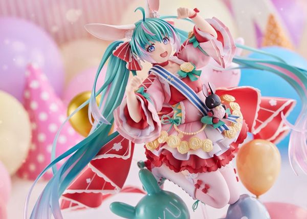 Hatsune Miku Birthday 2021 Pretty Rabbit Ver. 1/7 | Spiritale Figure