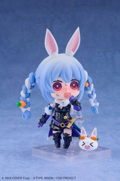 Nendoroid 2682 Usada Pekora Mash Kyrielight Collaboration Ver. - Fate Grand Order Hololive | Aniplex Figure